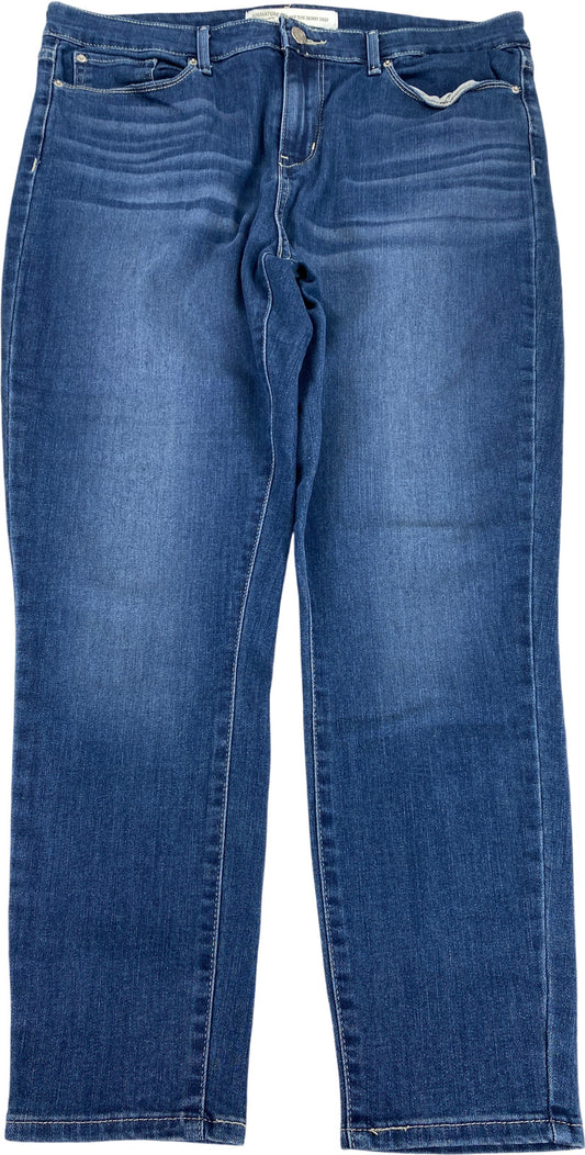 Levi Signature Women’s Medium Wash Mid Rise Skinny Crop Jeans - 14