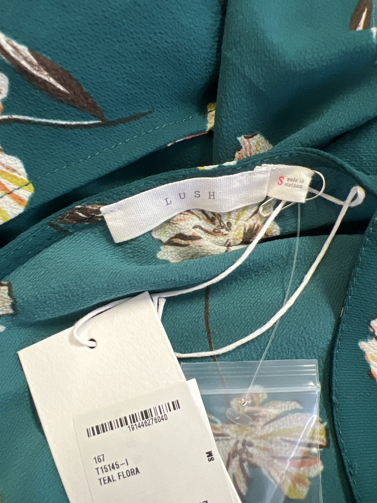 Lush Women’s Blue Teal Floral Long Sleeve Blouse - S