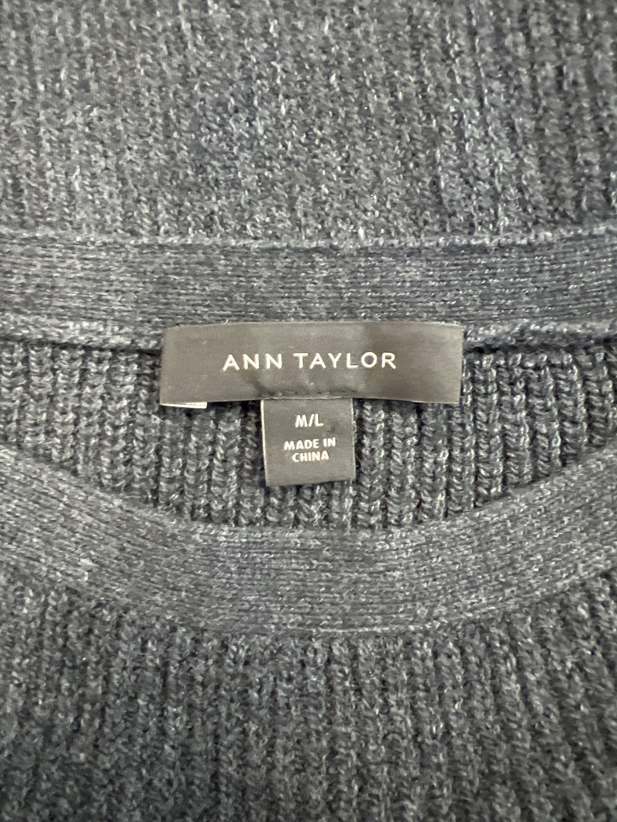 Ann Taylor Women’s Gray Ribbed 3/4 Loose Sleeve Sweater - M/L