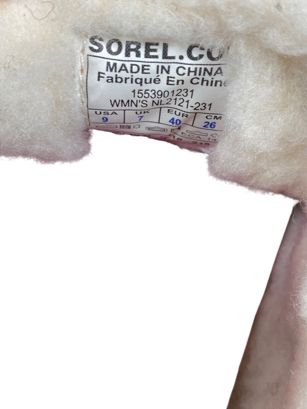 Sorel Women’s Green/Pink Suede Tremblant Sherpa Lined Moccasins - 9