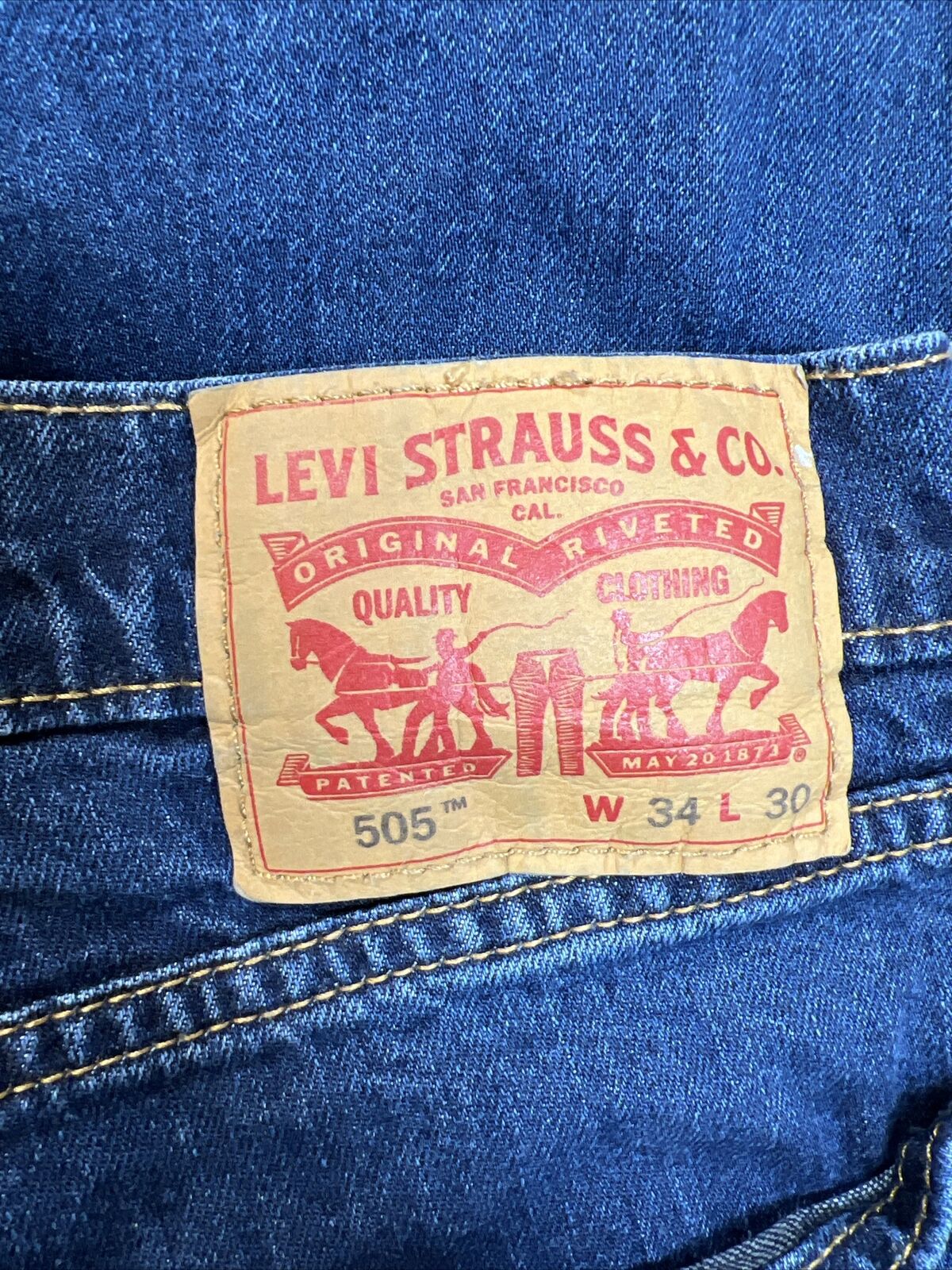 Levi's Men's Dark Wash 505 Straight Leg Blue Denim Jeans - 34x30