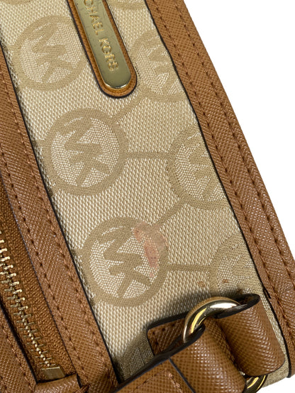 Michael Kors Women’s Beige/Brown Jet Set Signature Zip Close Crossbody Purse