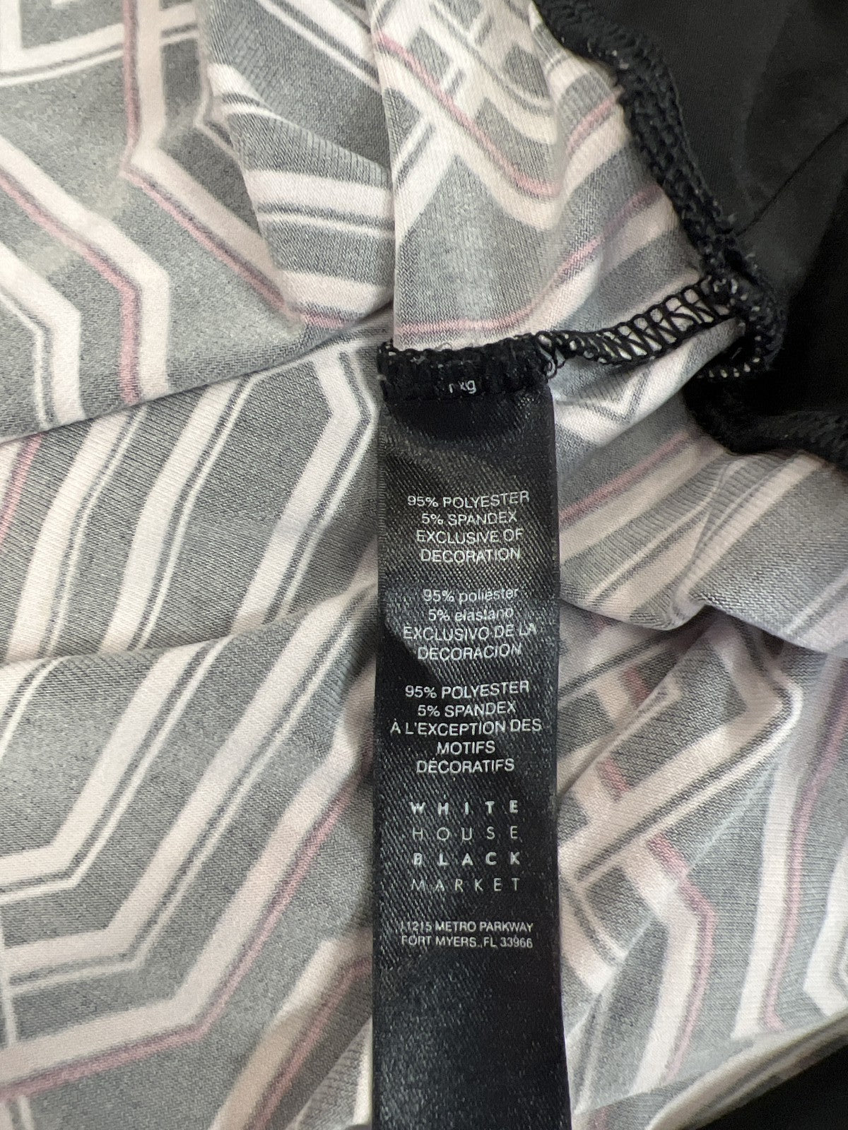 White House Black Market Women’s Black 3/4 Sleeve Lace Neck Tunic Blouse - M