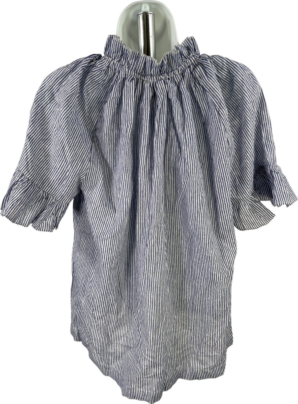 Tuckernuck Women’s Blue/White Striped V-Neck Blouse - M