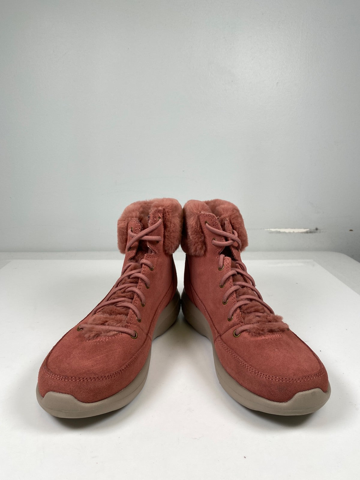 Skechers Women’s Pink On The Go Suede GoGa Mat Winter Chill Ankle Boots - 7.5