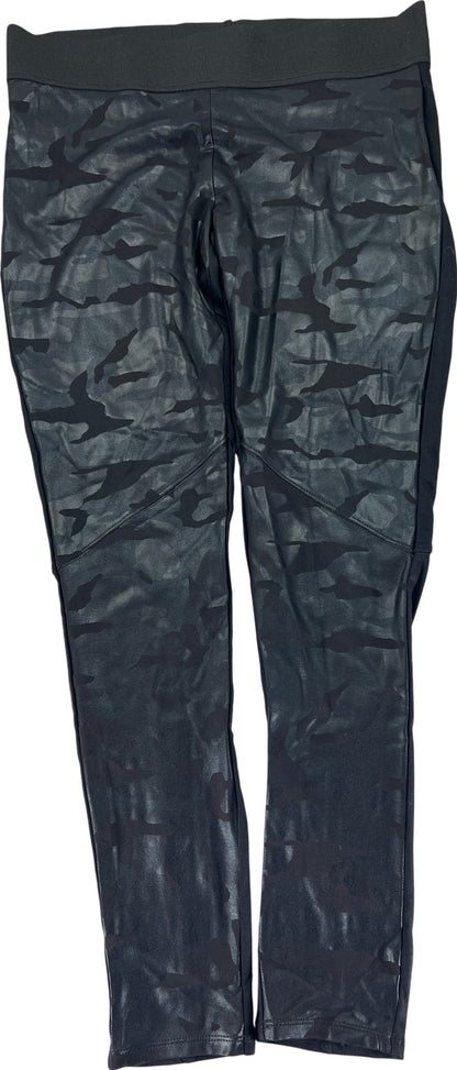 Rock & Republic Women’s Black Camouflage Casual Leggings - L