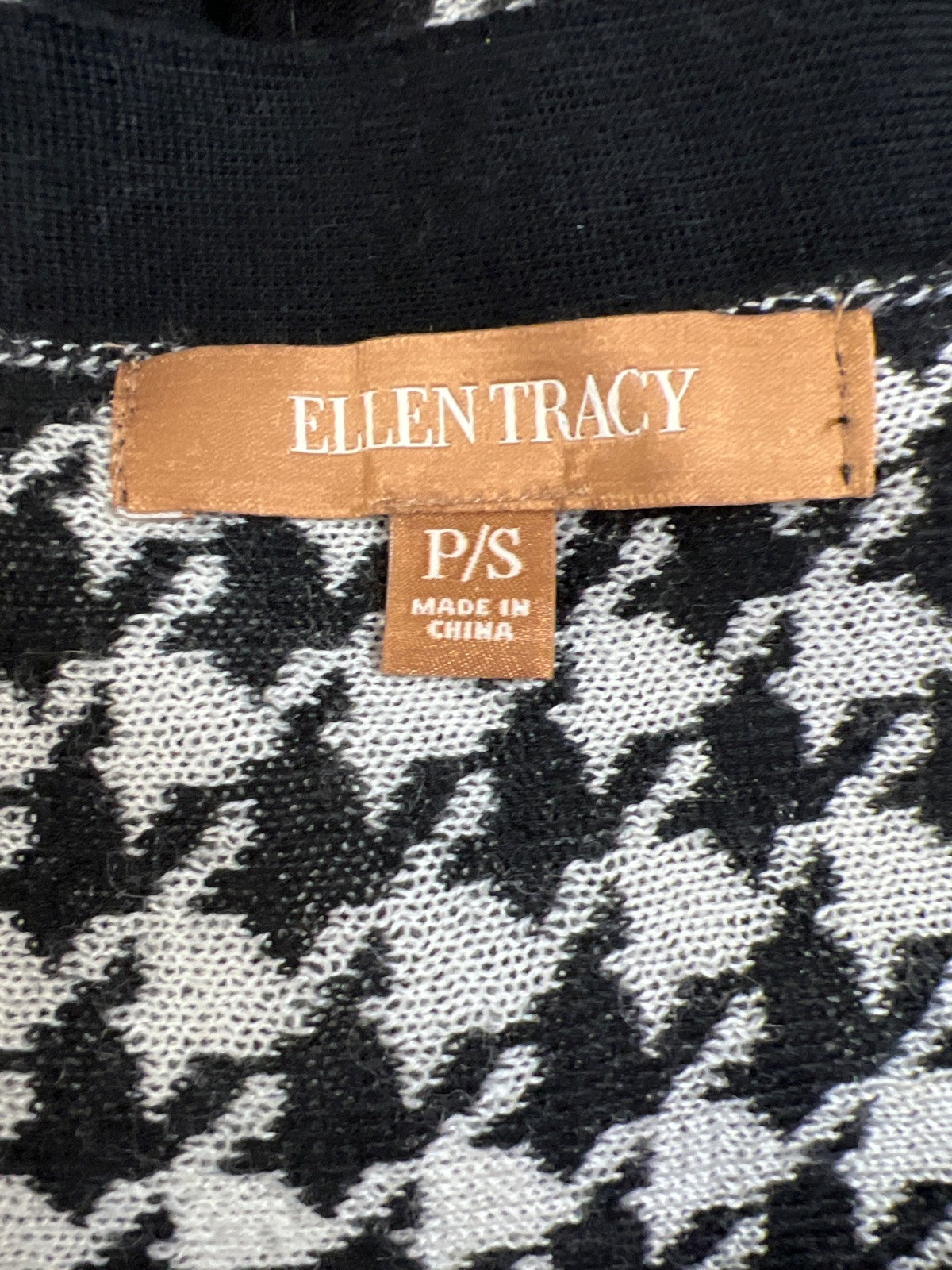 Ellen Tracy Women’s Black/White Short Loose Sleeve Cape Sweater - Petite Small