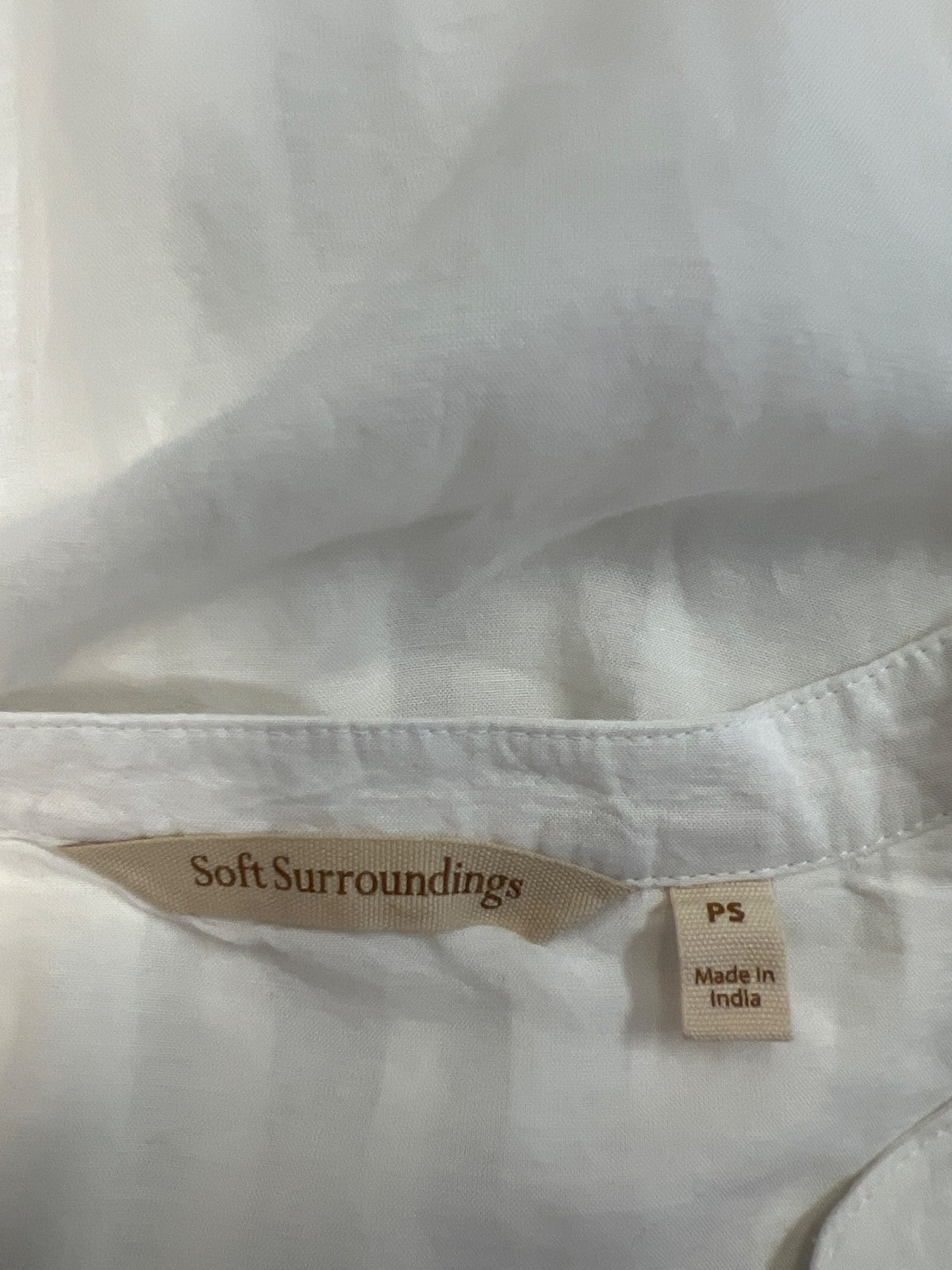 Soft Surroundings Women’s White Pleated Button Up Blouse - Petite S