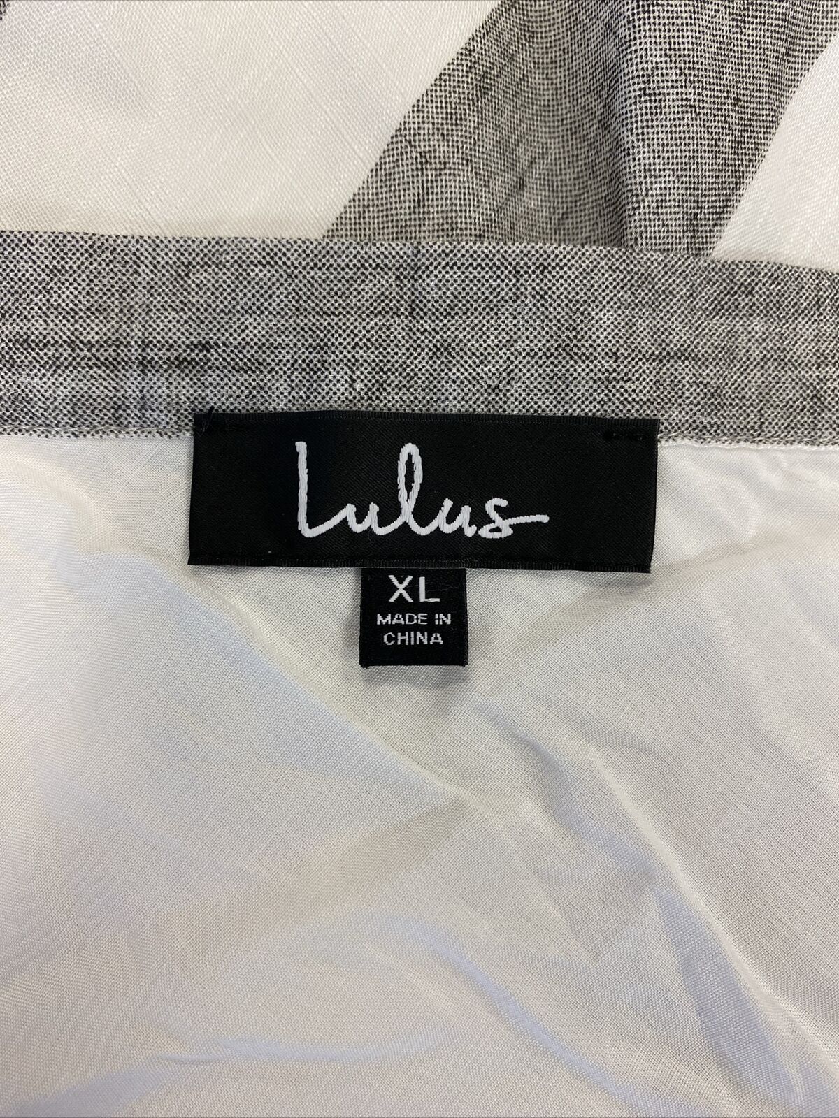NEW Lulu's Women's White/Gray Striped Lined Wrap Skirt - XL