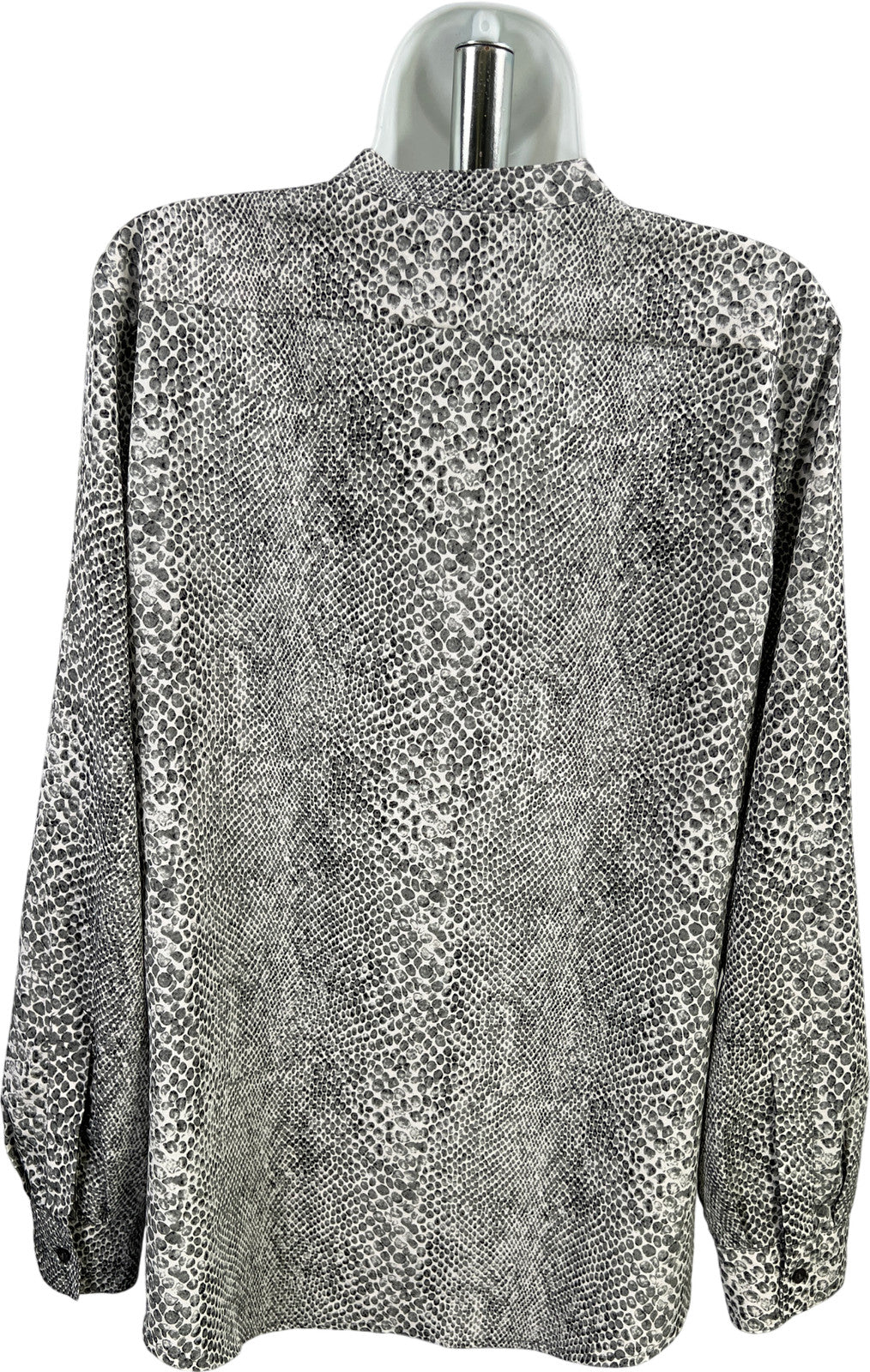 Calvin Klein Women’s Gray Long Sleeve Button Up Blouse - M