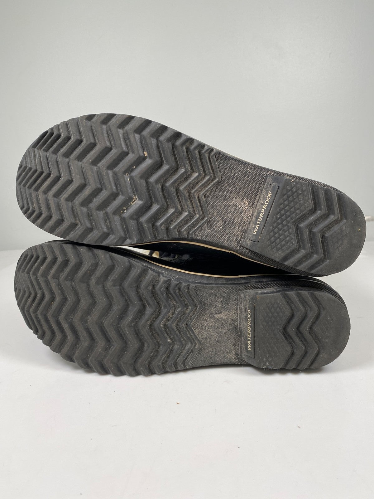 Sorel Women’s Black Leather Quilted Tofino Waterproof Winter Boots - 7.5