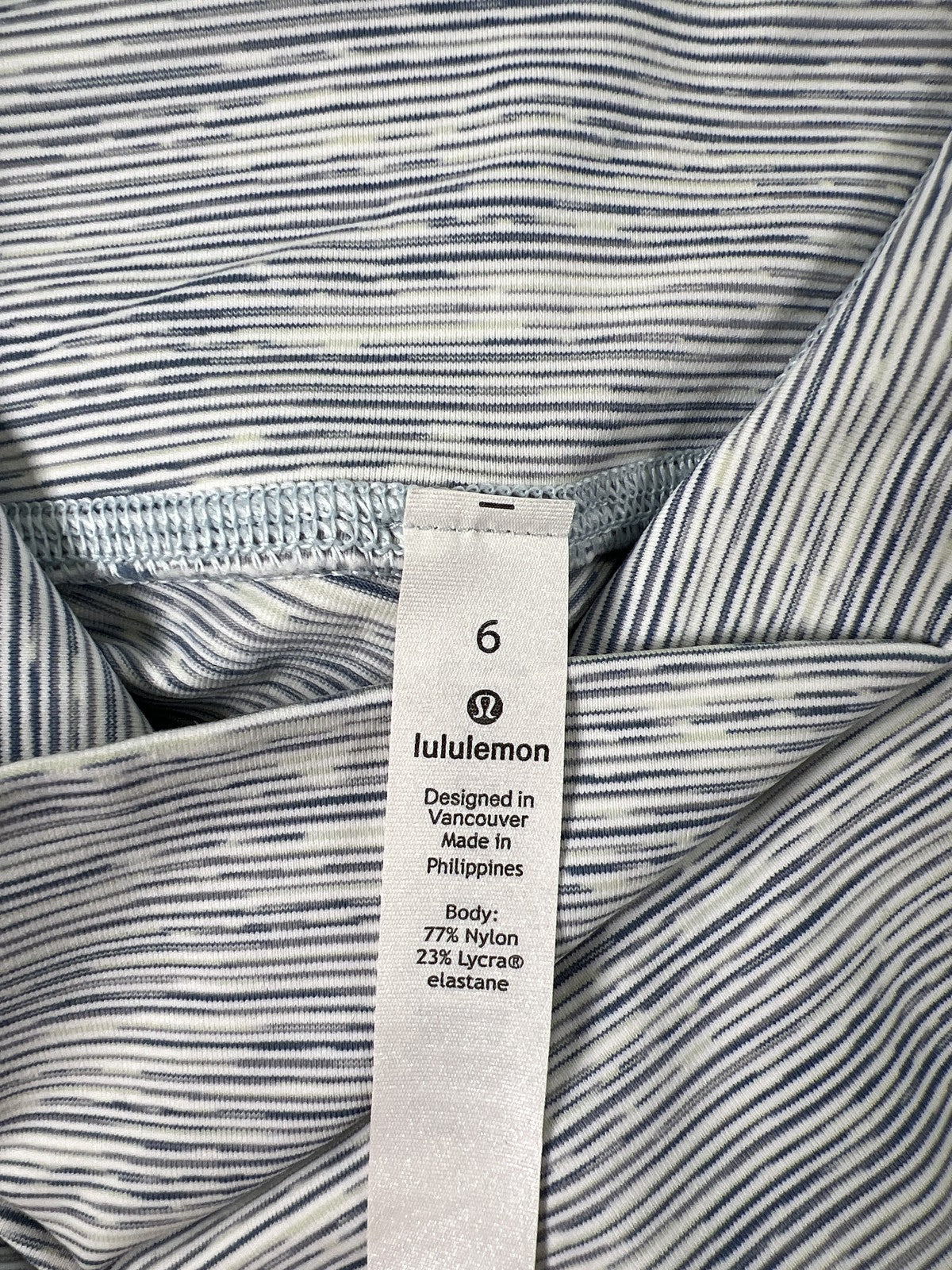 Lululemon Women’s White/Blue. Wunder Under High Rise 25in Leggings - 6/S