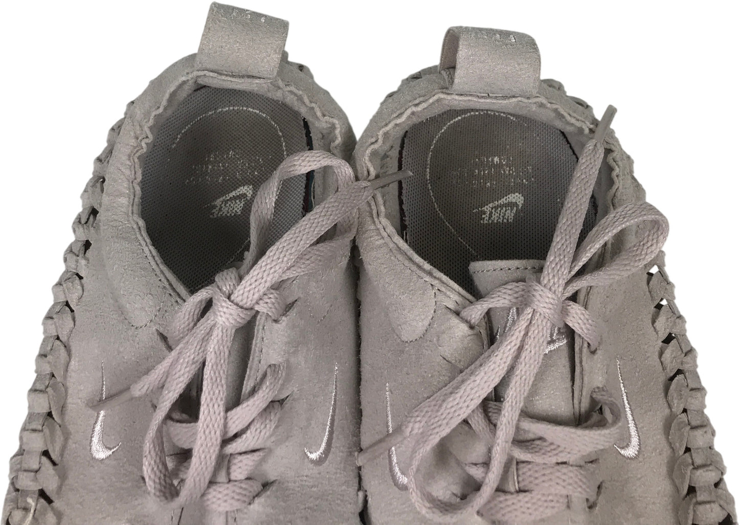 Nike Women’s Gray Suede Dualtone Racer Woven Lace Up Sneakers - 10