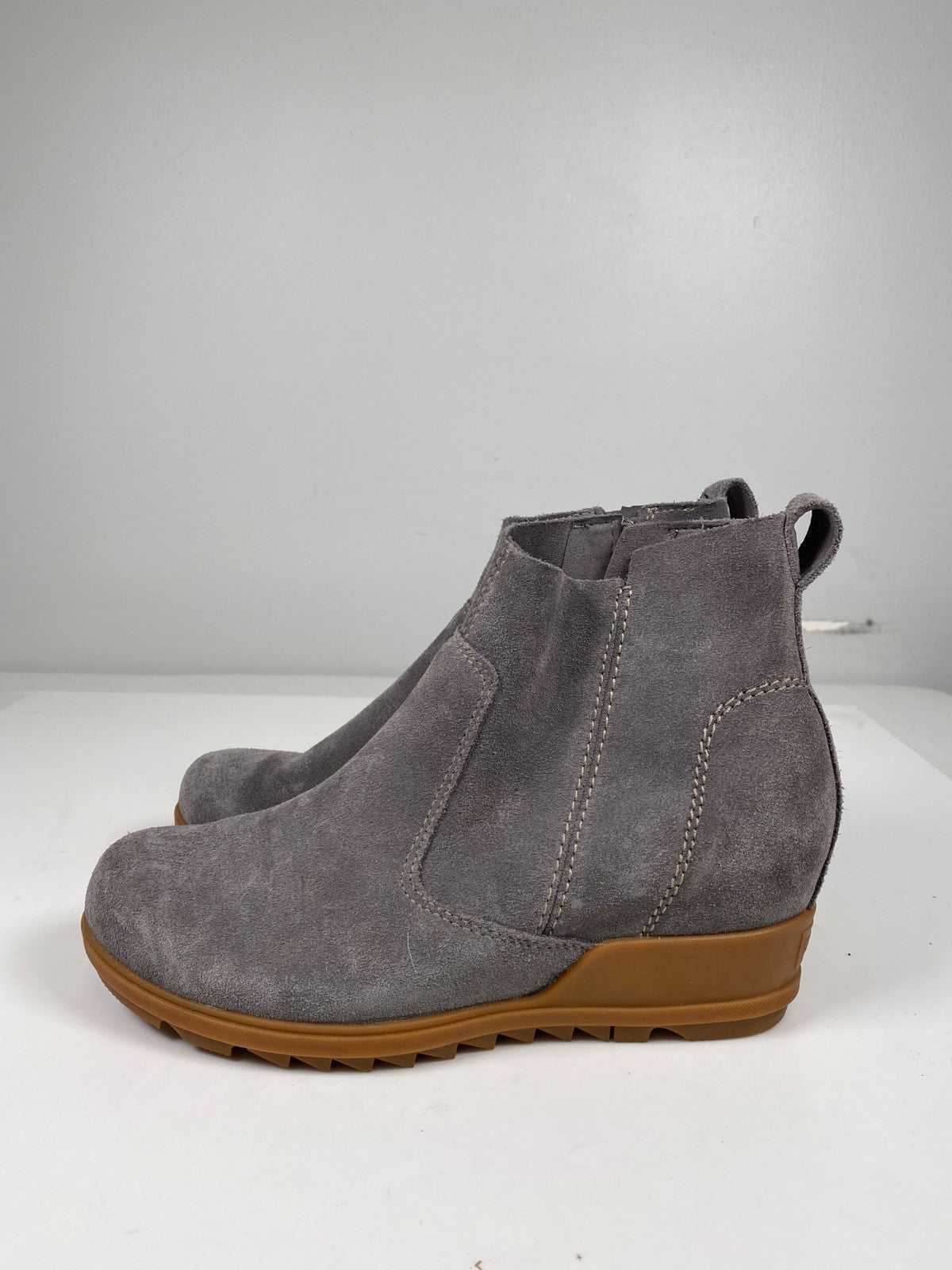 Sorel Women’s Gray Suede Evie Ankle Wedge Booties - 8.5