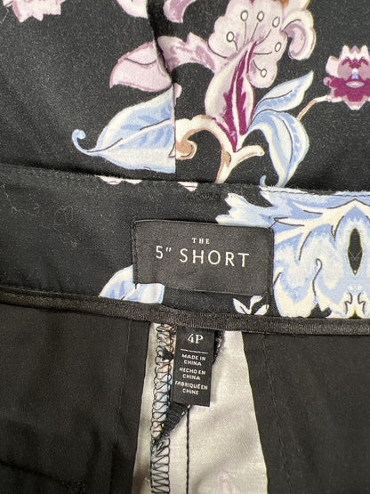 White House Black Market Women’s Black Floral Paisley 5” Shorts - 4 Petite