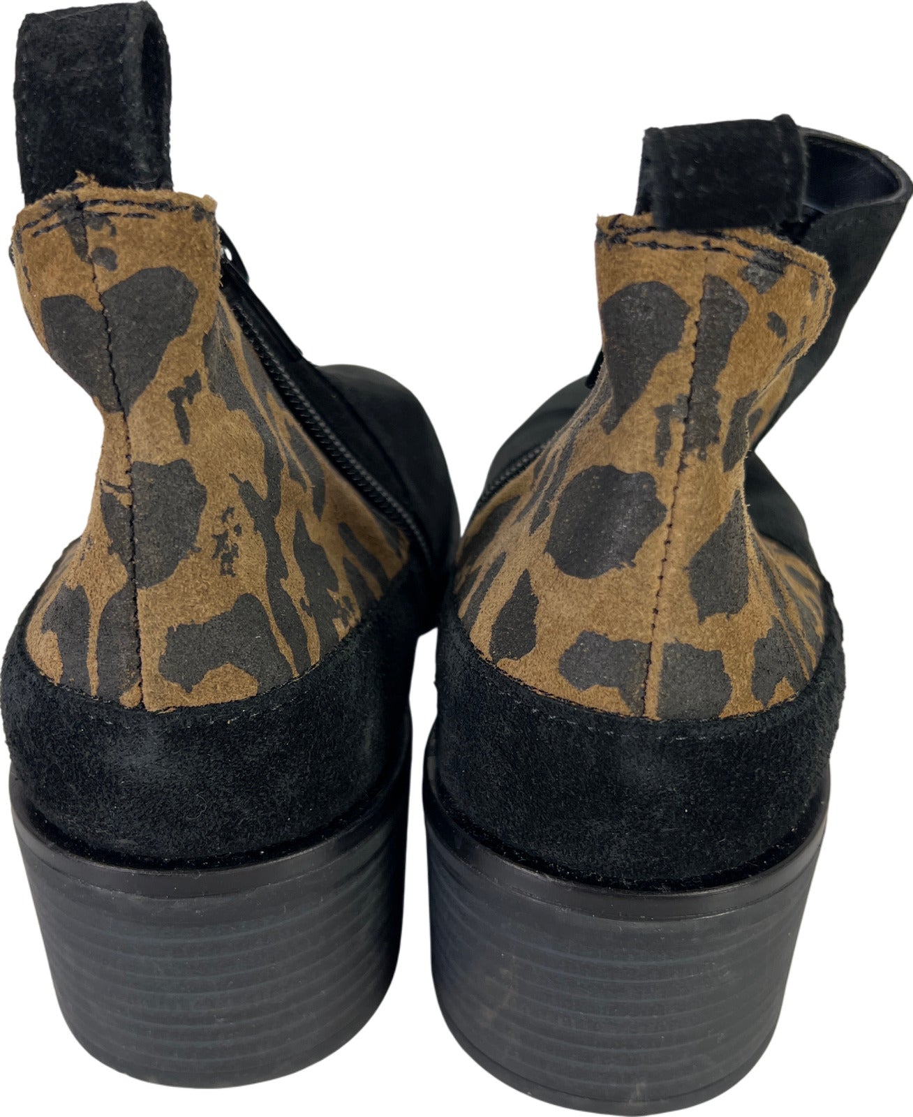 Clarks Women’s Black Suede Animal Print Block Heel Ankle Booties - 6