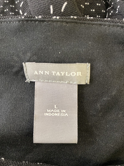 Ann Taylor Women’s Black Floral 3/4 Sleeve Blouse - L