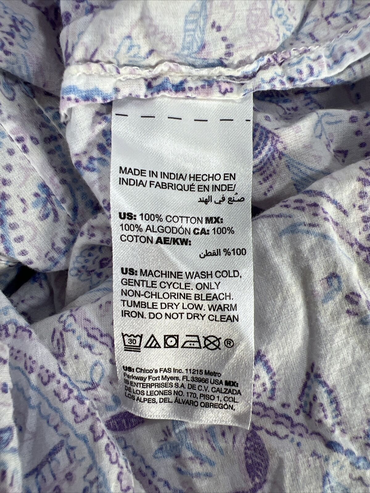 Chico's Camisa con botones de manga enrollada de cachemira morada/blanca para mujer - 1/US 8