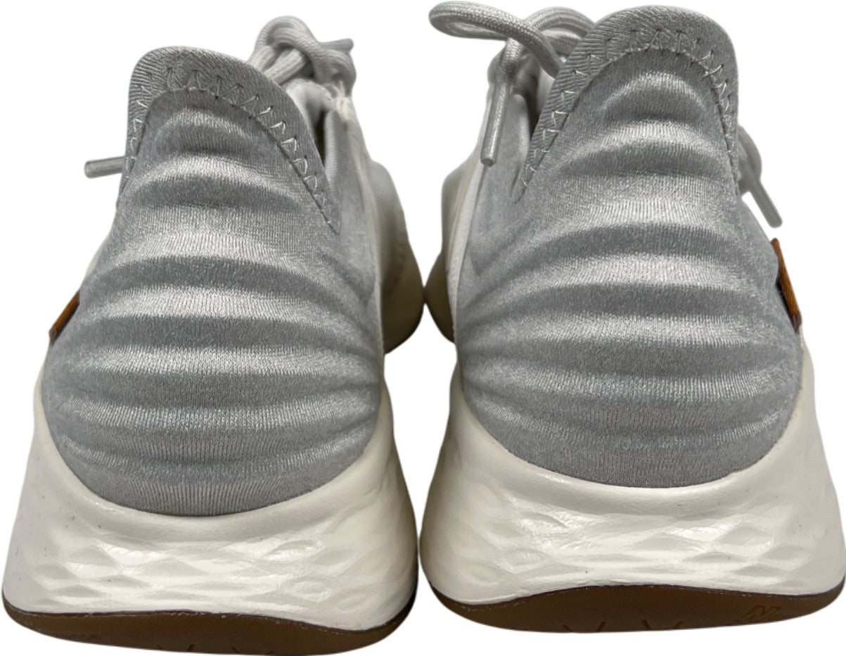 New Balance Women’s White Fresh Foam Roav Lace Up Athletic Shoes - 6.5