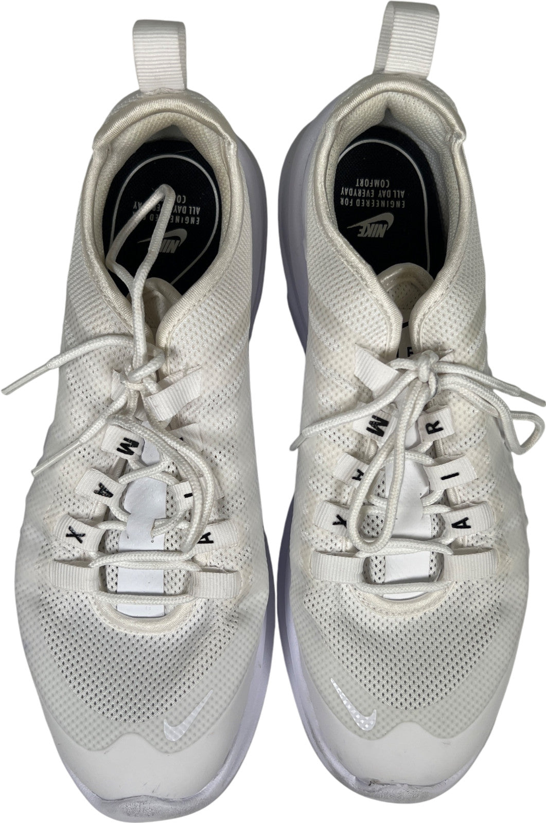 Nike Air Max Women’s White Axis Lace Up Athletic Shoes - 8