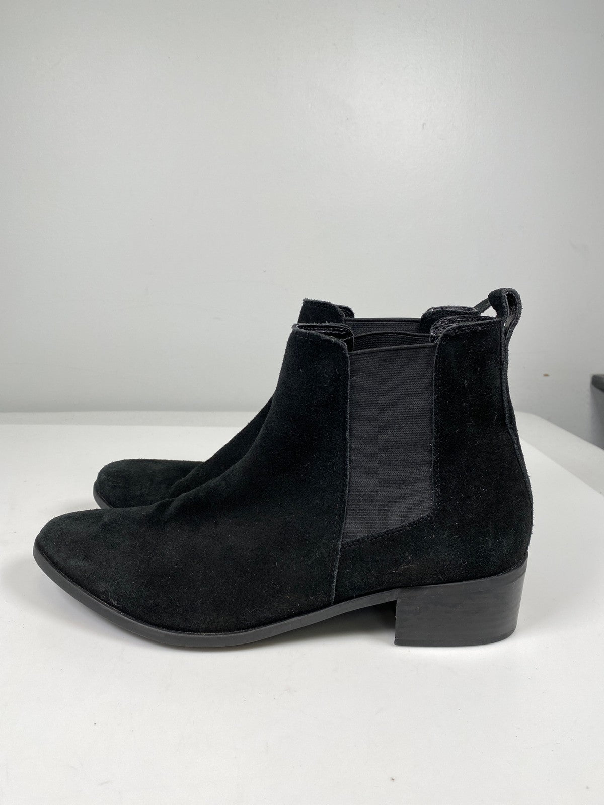 Steve Madden Women’s Black Suede Dover Pull On Chelsea Ankle Boots - 11