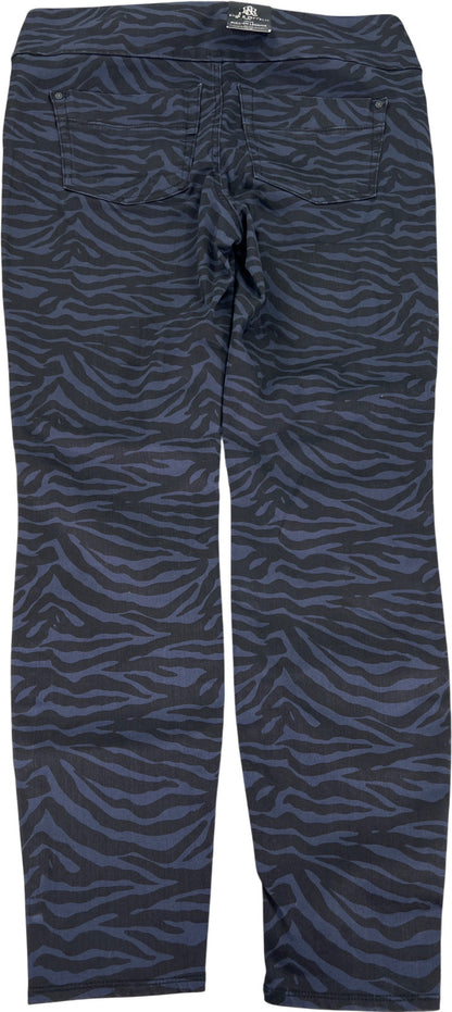 Rock and Republic Women’s Blue Fever Zazzy Zebra Pull On Denim Jeans - 16