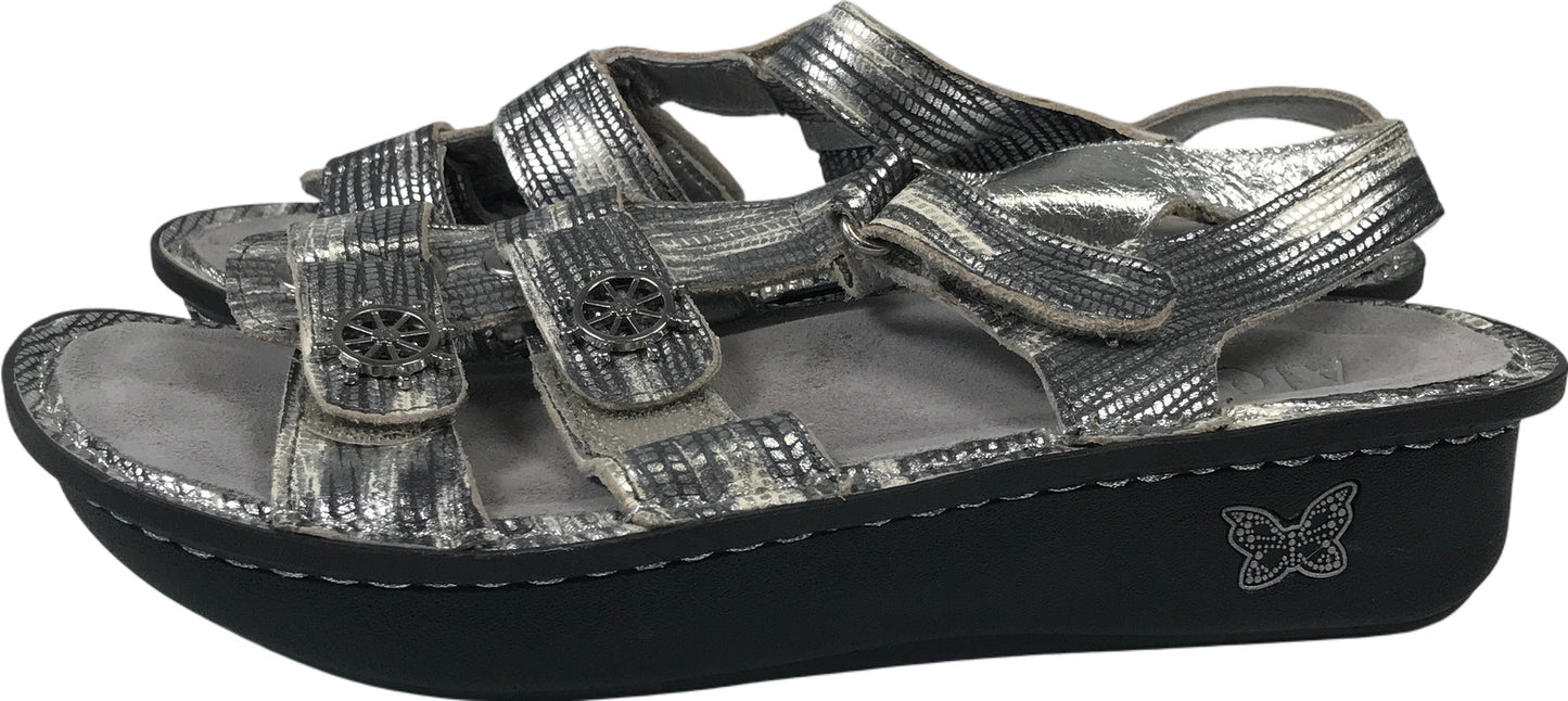 Algeria Women’s Silver Metallic KLE Slingback Sandals - 37/US 7