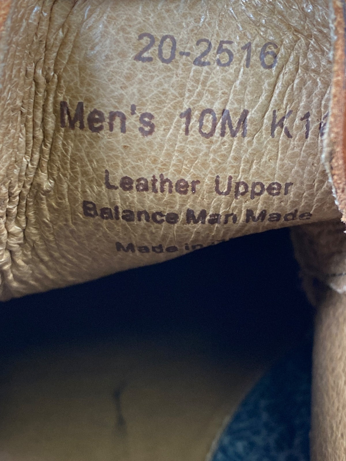 Johnston and Murphy Men’s Brown Leather Lace Up. Dress Chucka Boots - 10