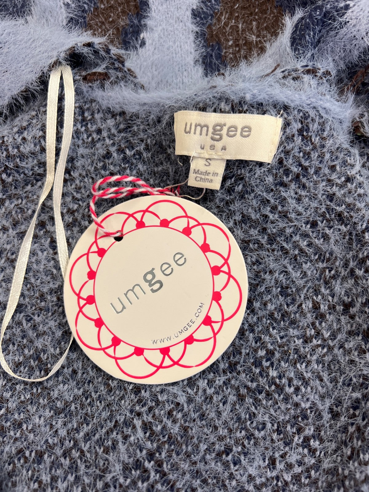 Umgee Women’s Blue Animal Print Short Sleeve Fuzzy Cardigan Sweater - S