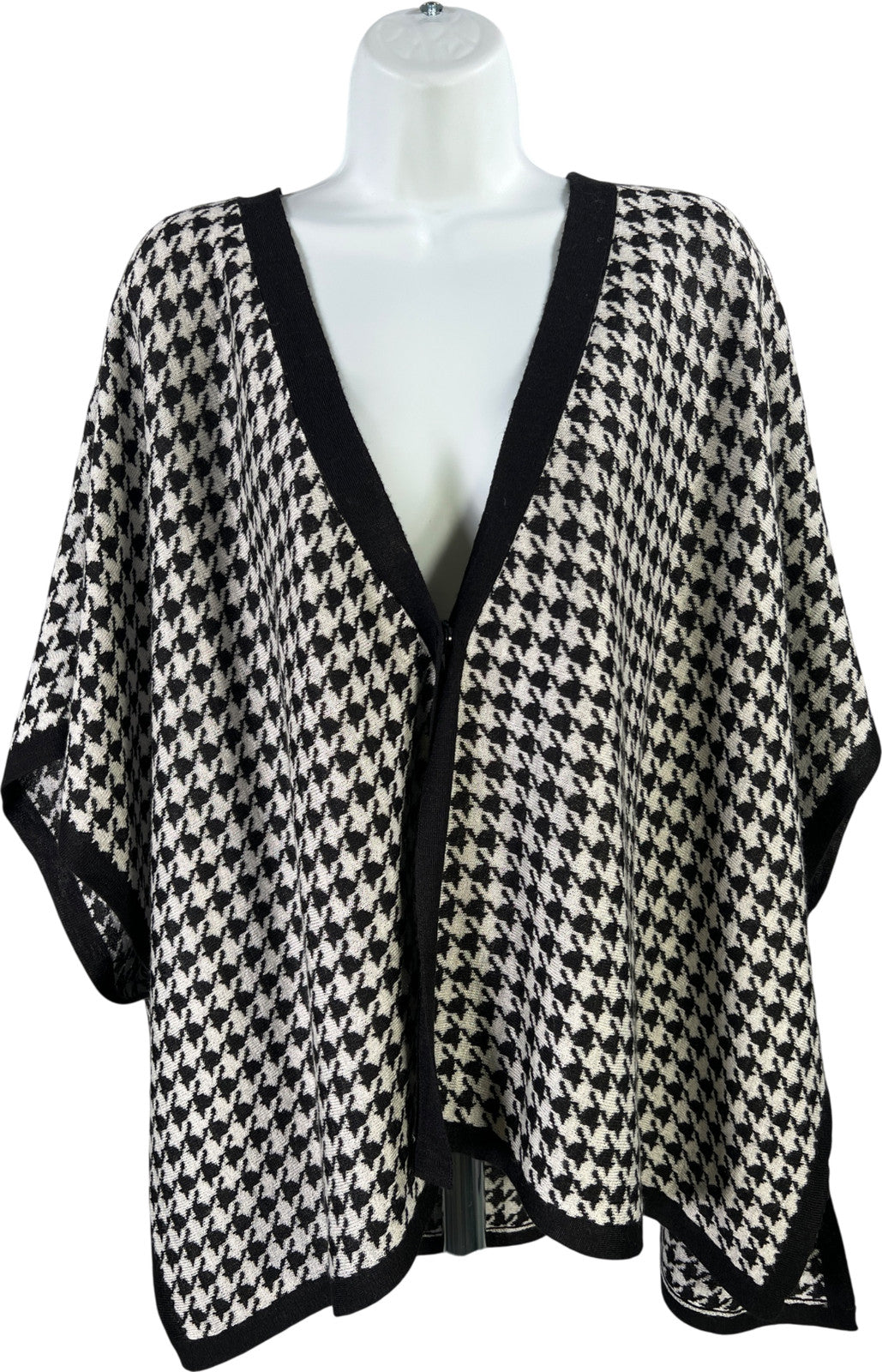 Ellen Tracy Women’s Black/White Short Loose Sleeve Cape Sweater - Petite Small