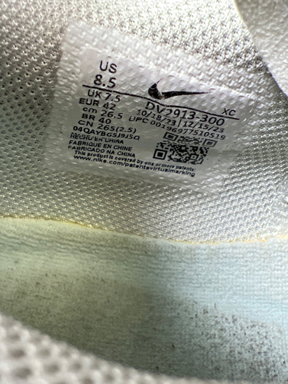 Nike Men’s Blue/Green GT Cut 3 Shine Together Lace Up Athletic Sneakers - 8.5