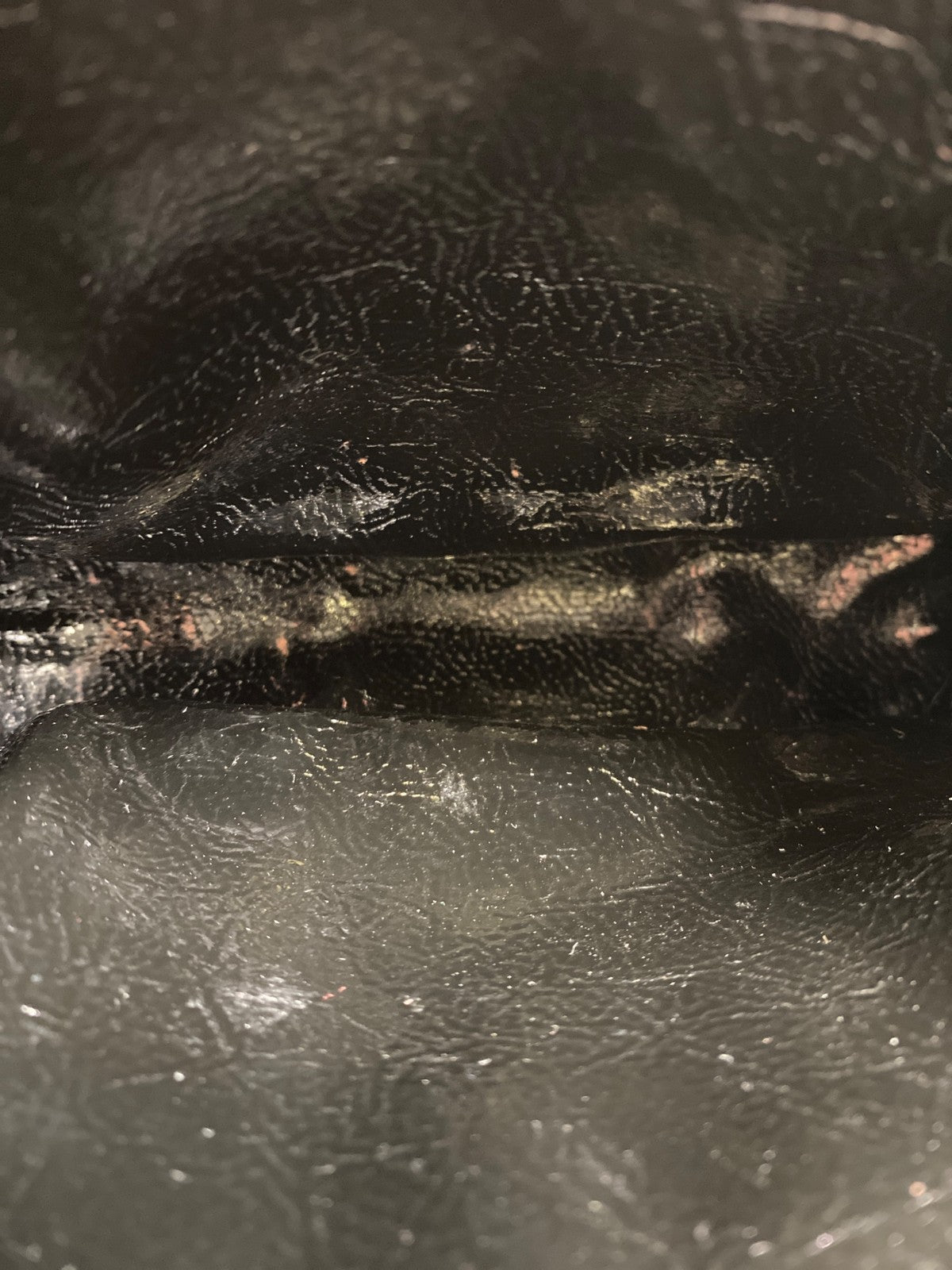 Kate Spade Women’s Black Leather Zip Close Pouch