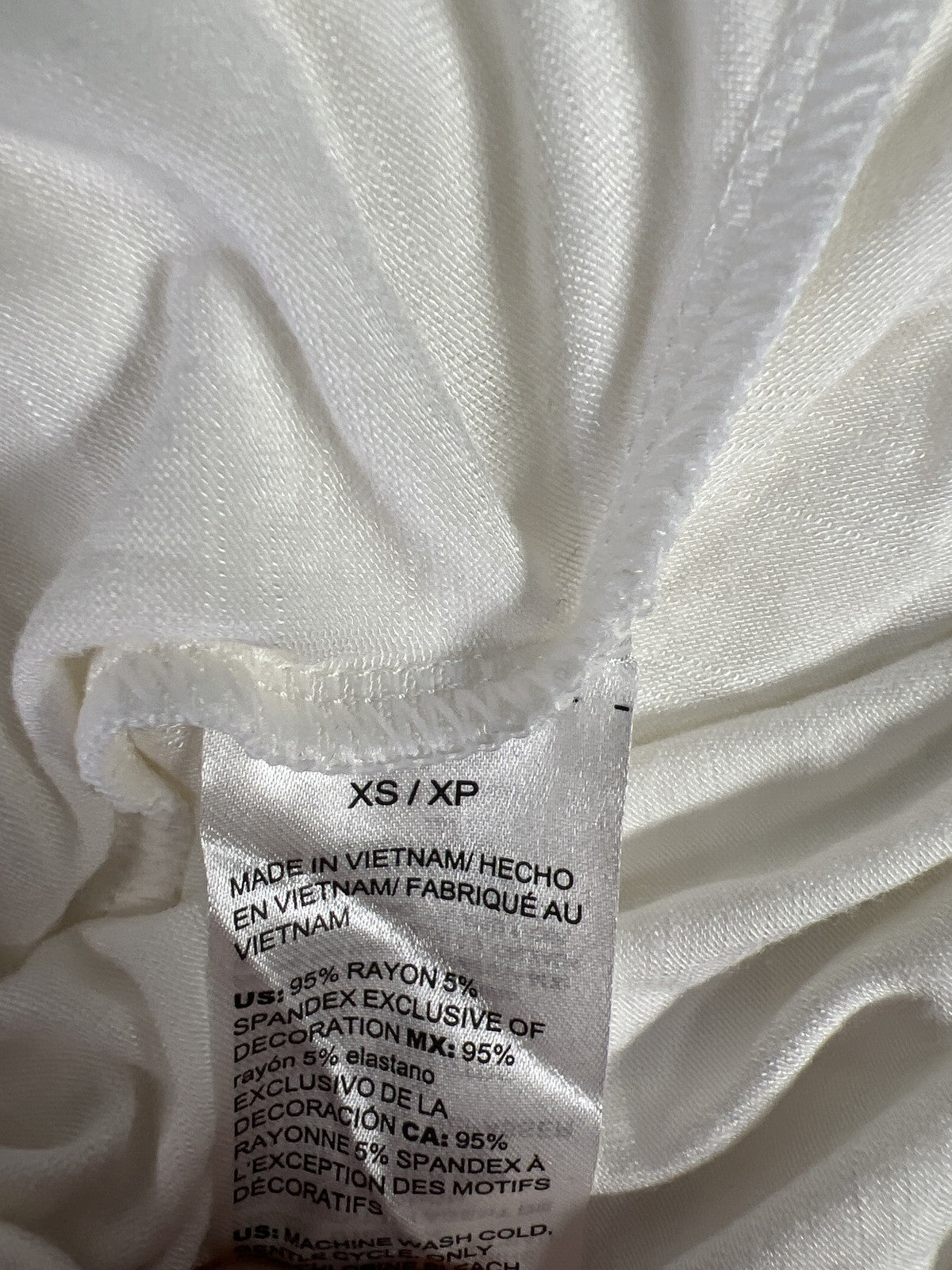 White House Black Market Women’s White Short Sleeve V-Neck T-Shirt - XS