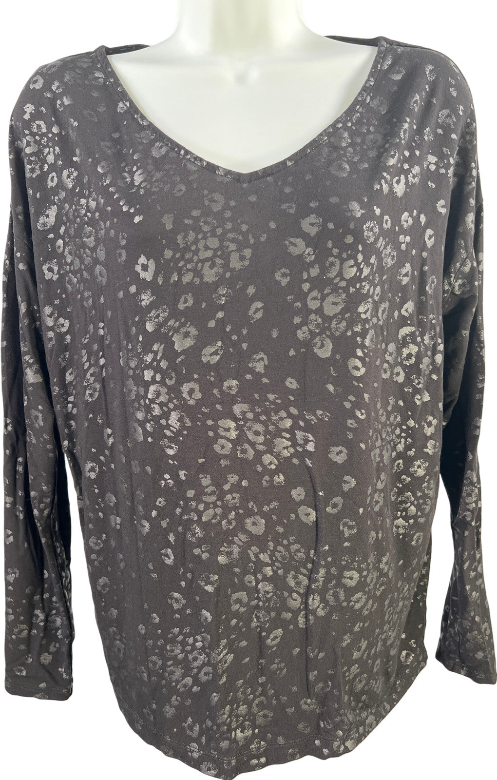 Chico’s Women’s Black Long Sleeve V-Neck Shirt - 0/US S