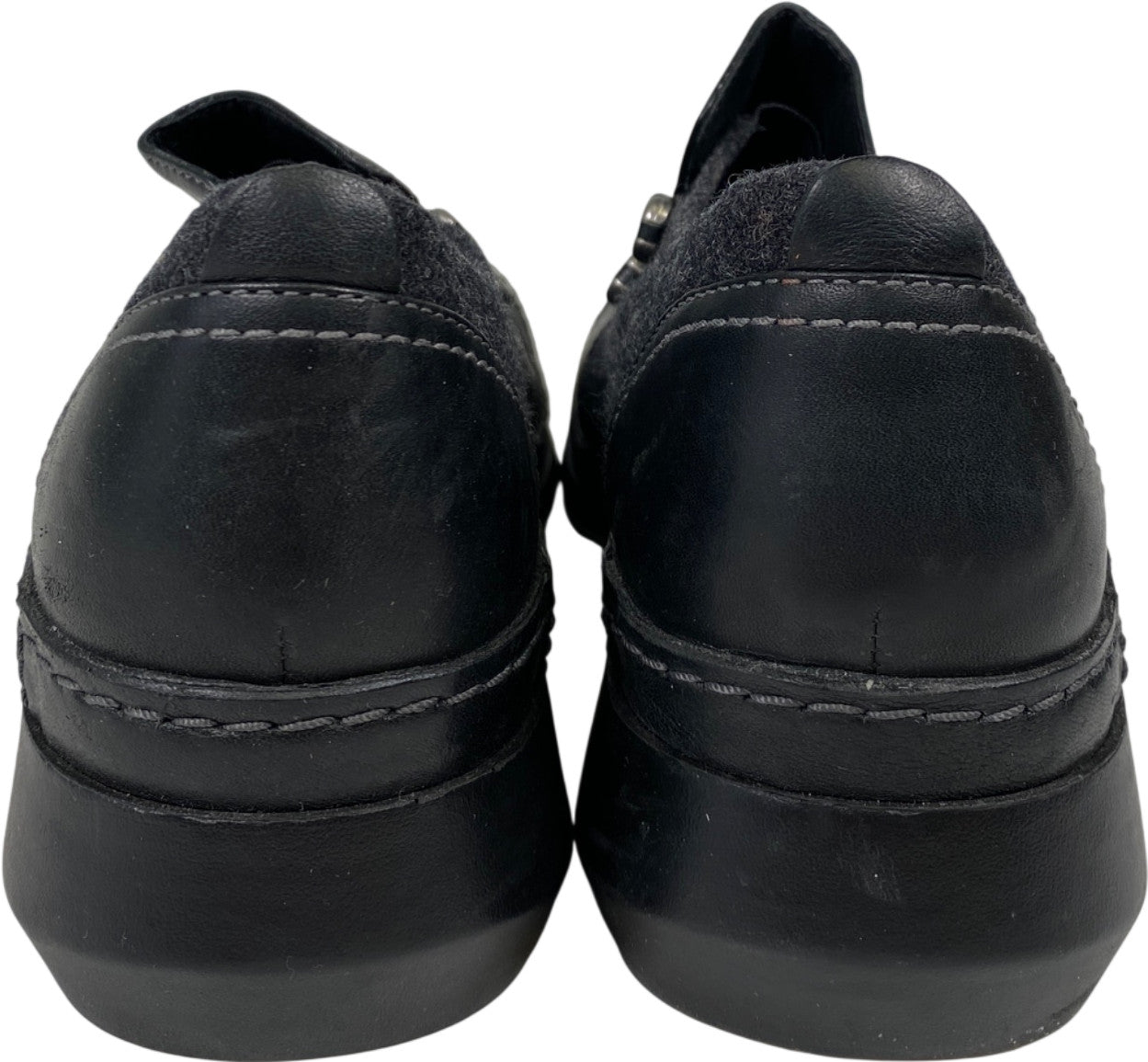 Clarks Women’s Black Leather Certina Ease Slip On Walking Shoes - 8