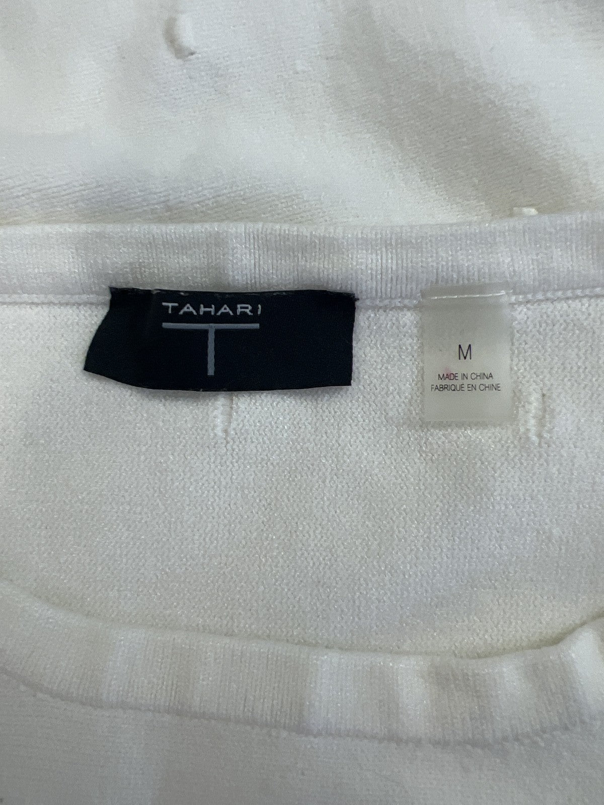 Tahari Women’s White/Ivory Textured Front 1/2 Sleeve Sweater - M