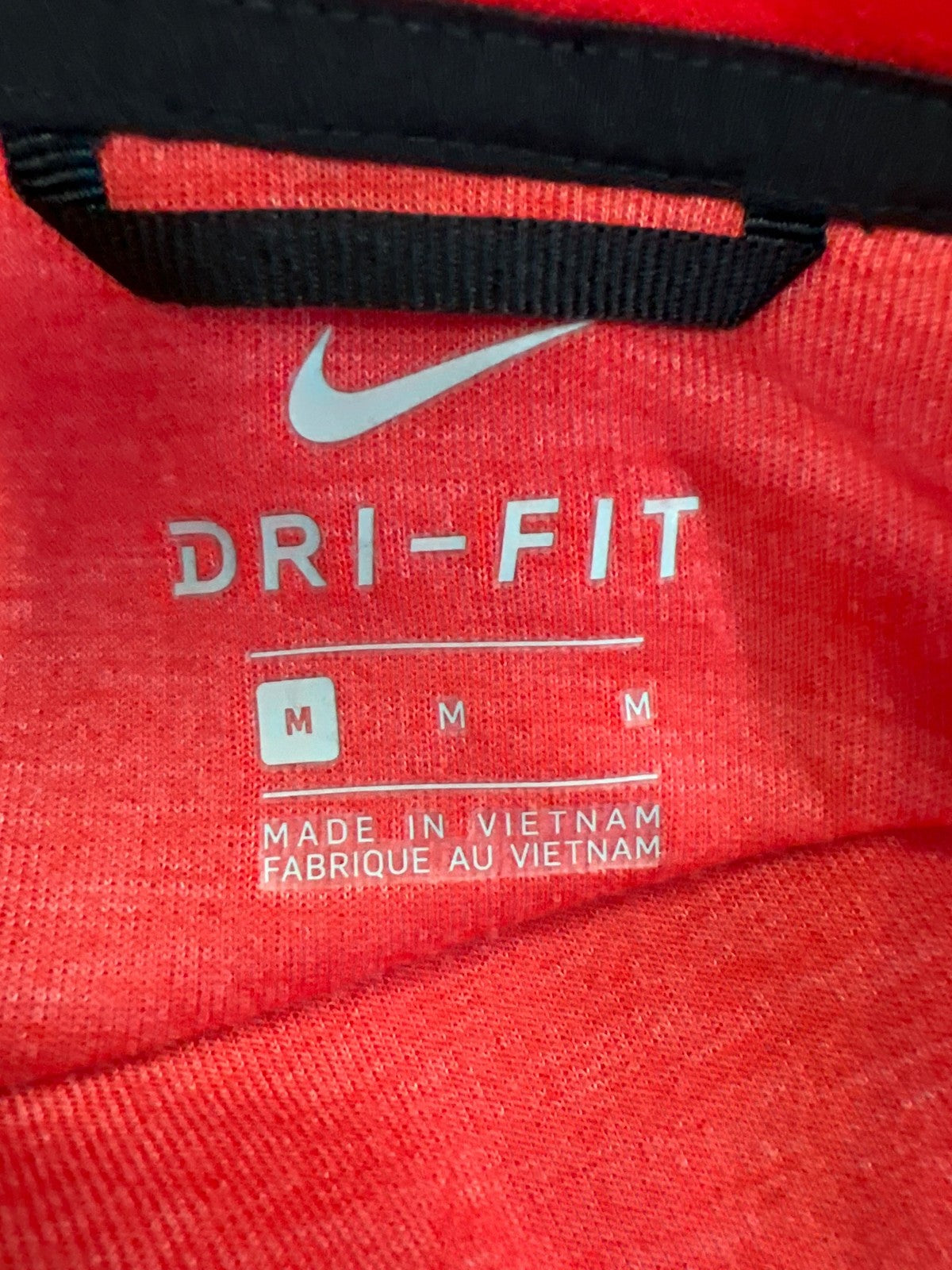 Nike Men’s Red Showtime Dri-Fit Full Zip Hooded Sweatshirt - M