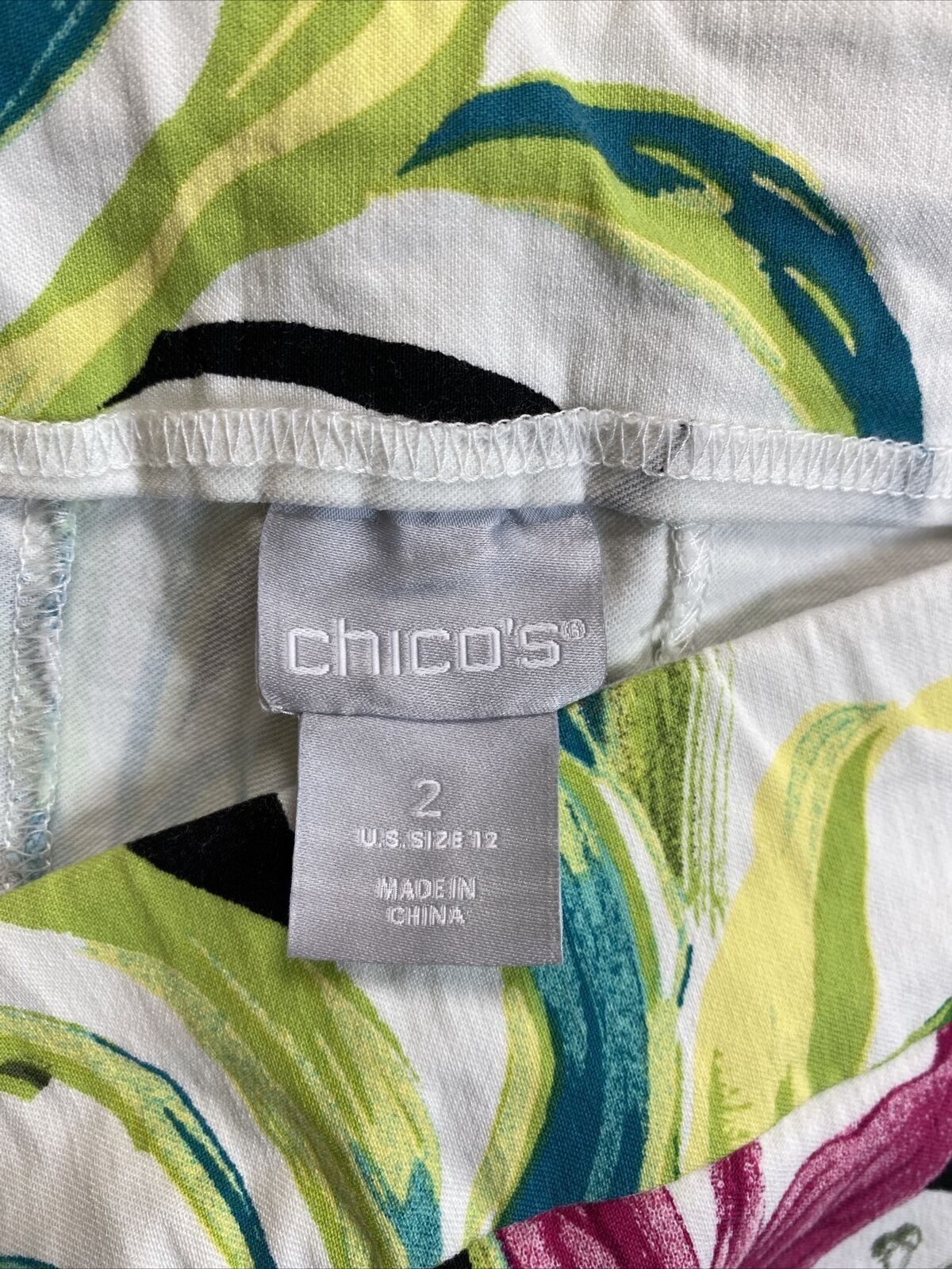Chico's Women's White/Green So Slimming Brigitte Cropped Pants - 2/12