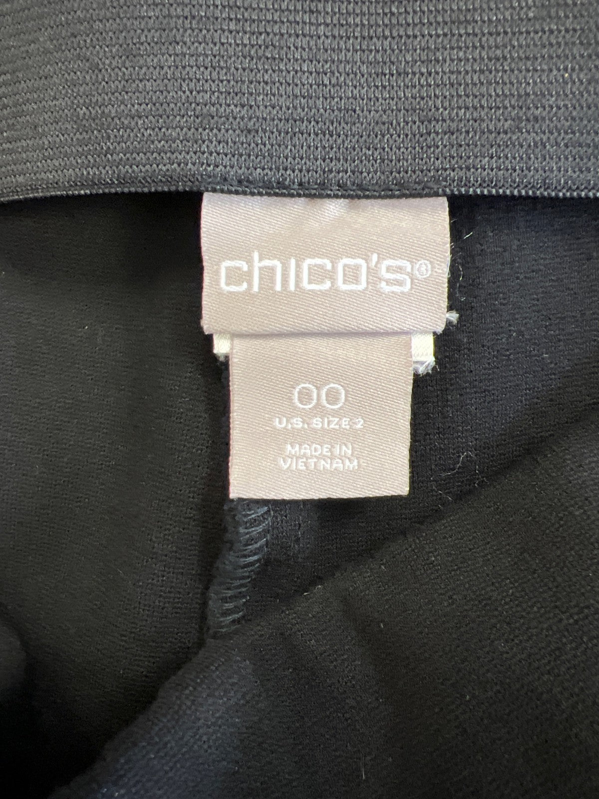 Chico’s Women’s Black Crochet/Lace Trim Slim Pull On Pants - 00/ US 2