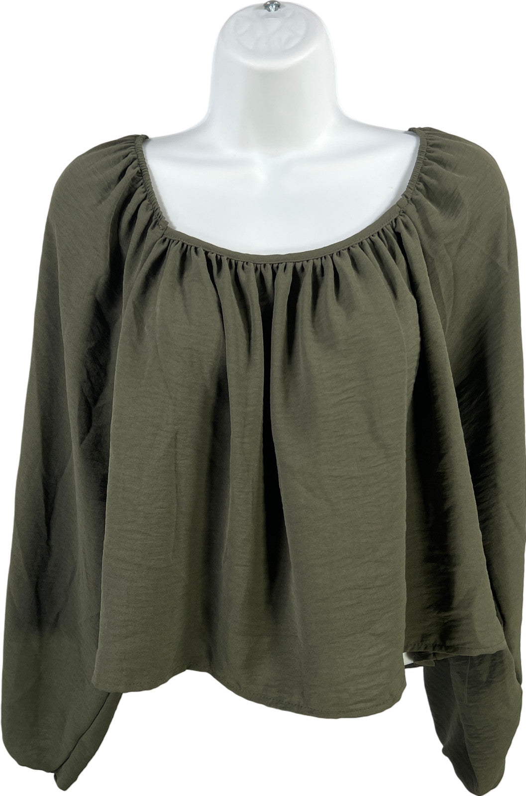 Entro Women’s Green Long Sleeve Cropped Blouse - S