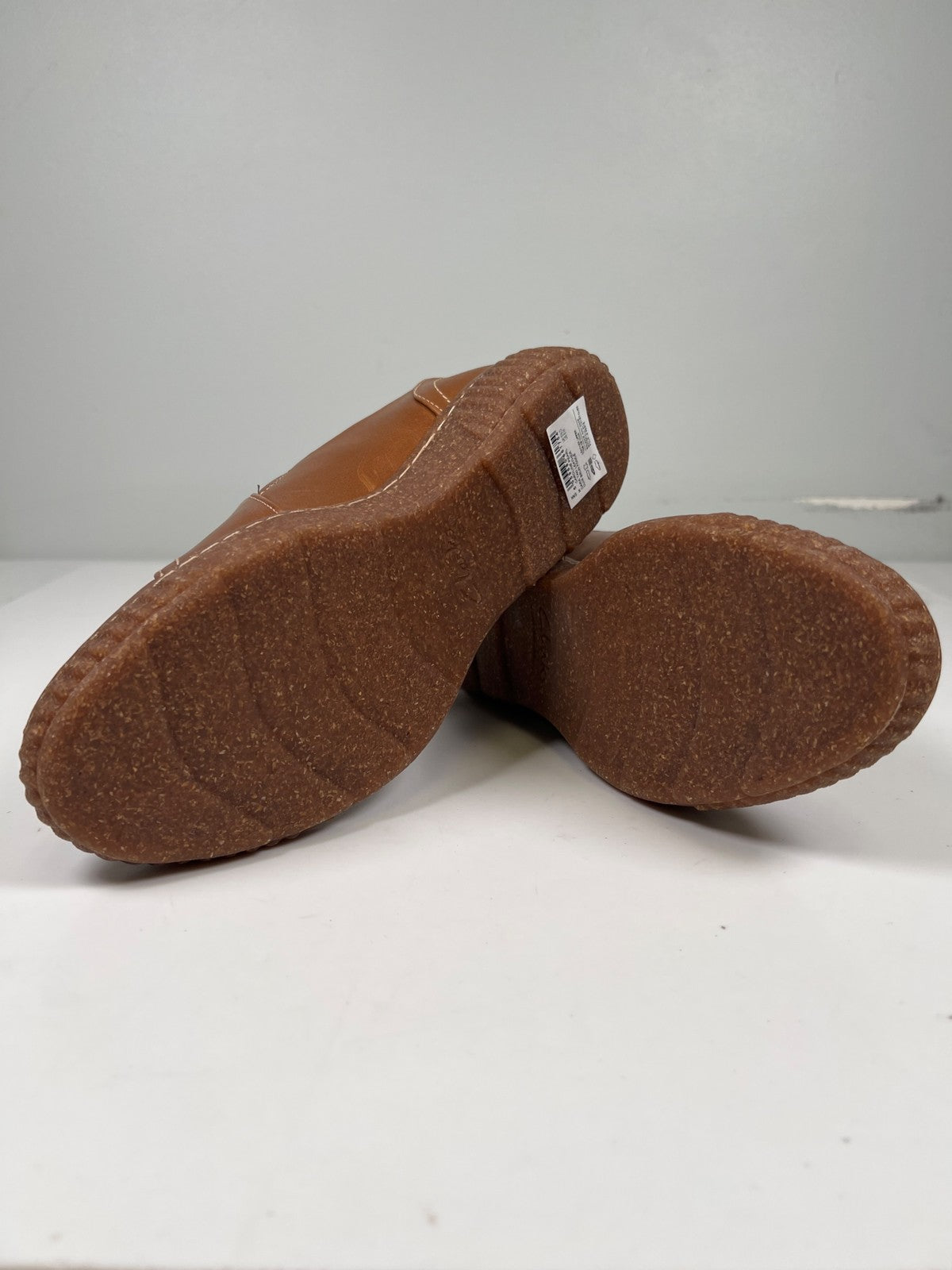 Clarks Collection Women’s Brown Leather Caroline Pearl Walking Shoes - 8