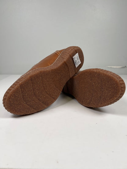 Clarks Collection Women’s Brown Leather Caroline Pearl Walking Shoes - 8