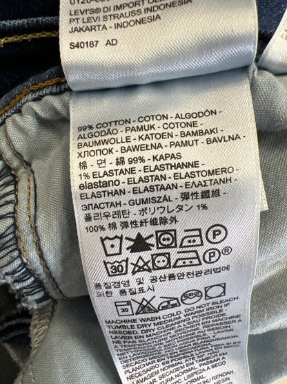 Levi’s Women’s Medium Wash 505 Straight Denim Jeans - 30