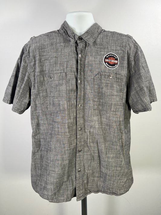Harley Davidson. Men’s Gray Short Sleeve Button Up Shirt - XL