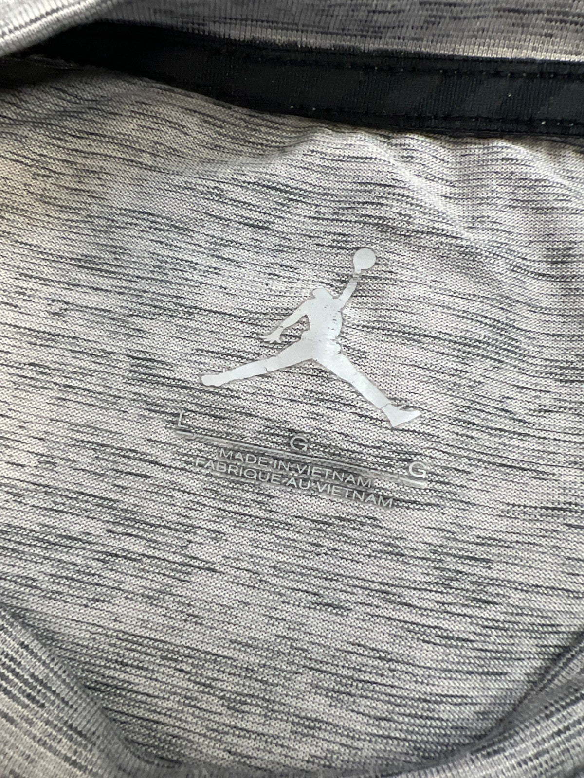 Nike Jordan Men’s Gray U of M Michigan Long Sleeve Athletic Shirt - L