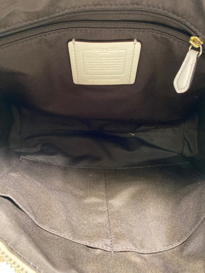 Coach Women’s Beige Signature Canvas Zip Close Crossbody Hand Bag Purse