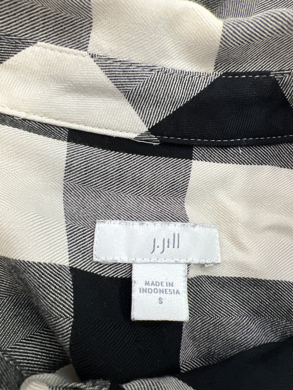 J.Jill Women’s White/Black Plaid Long Sleeve Button Up Shirt - S