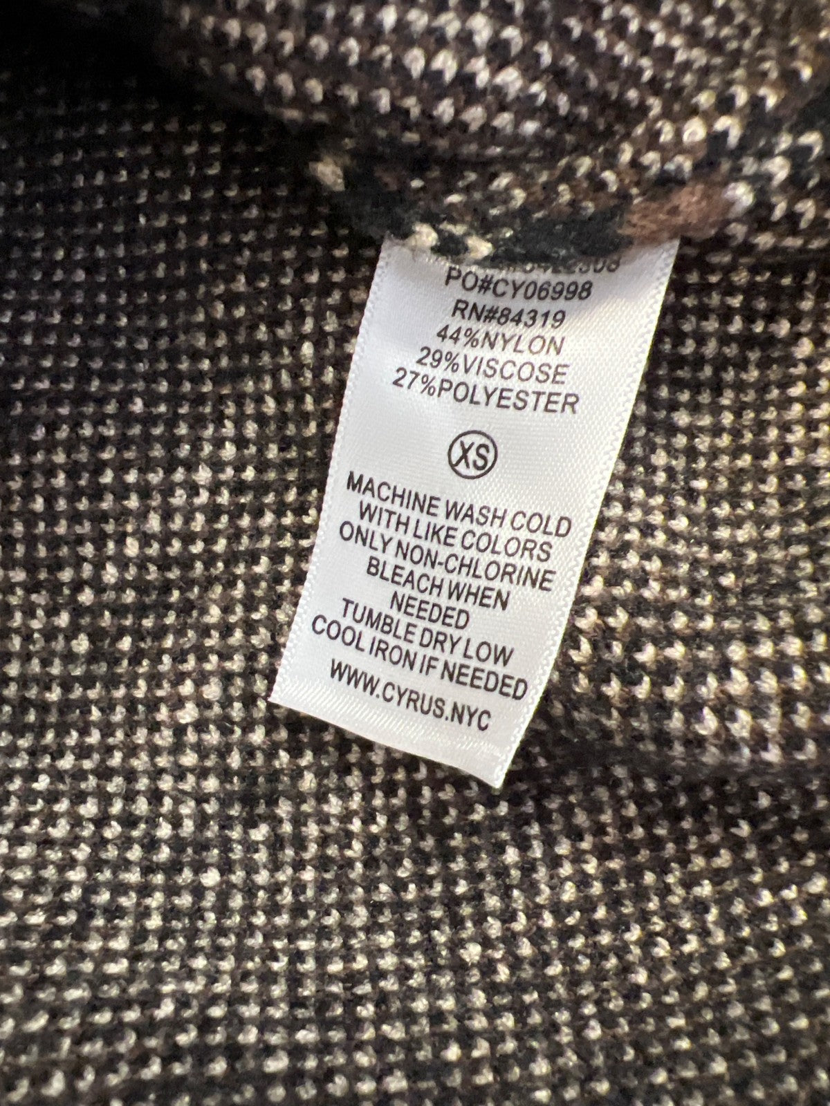 Cyrus Women’s Brown/Black Plaid Snap Button Chunky Knit Jacket - XS