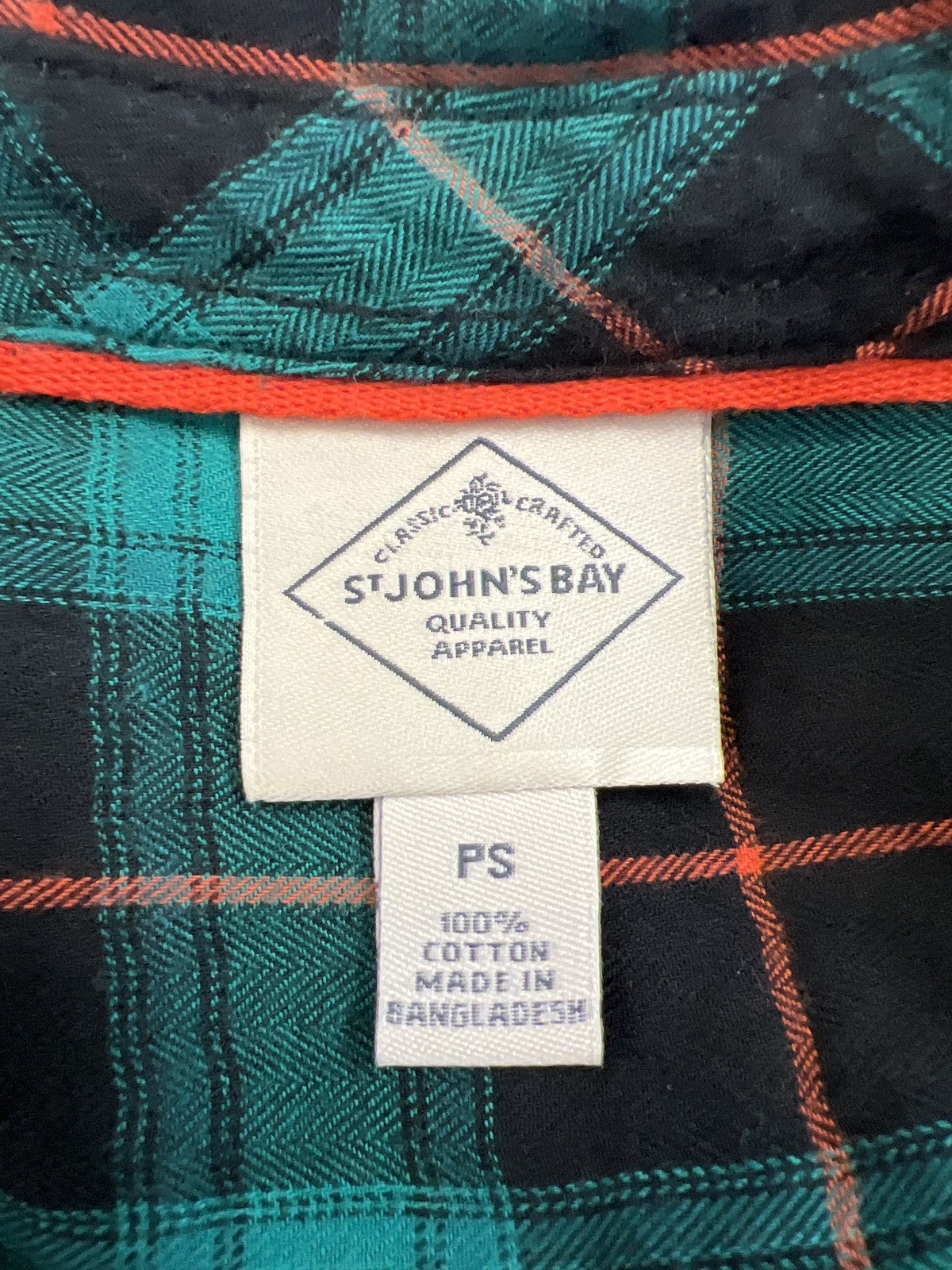 St.Johns Bay Women’s Green/Black Plaid Long Sleeve Flannel Shirt - Petite S