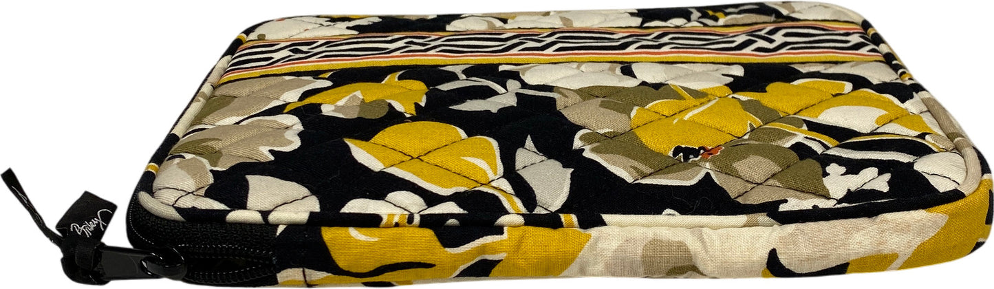 Vera Bradley Women’s Black/White Floral Dogwood Small 9” E-Reader Padded Case